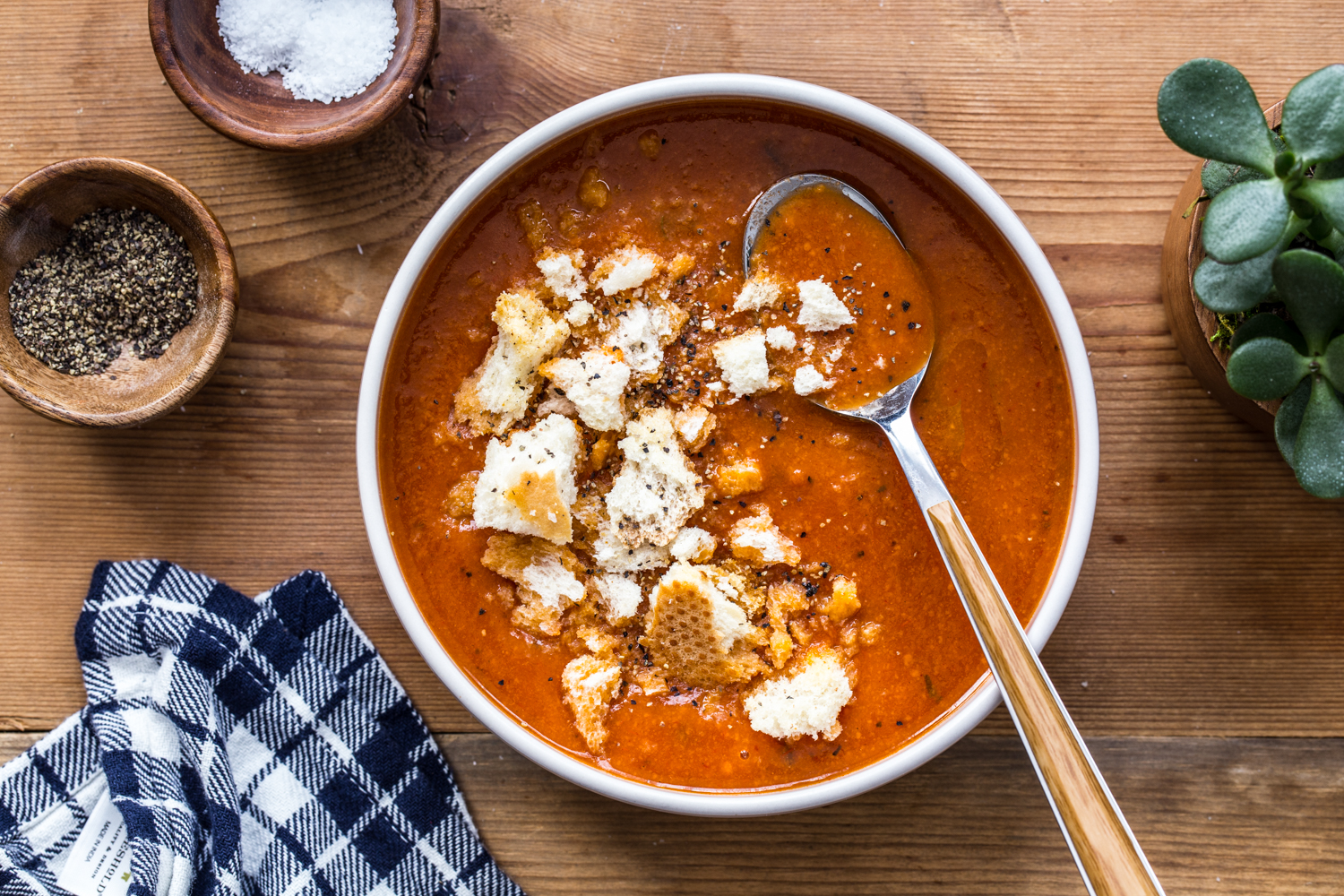 Roasted Tomato Soup with Garlic Croutons (4 of 5) Jelly Toast
