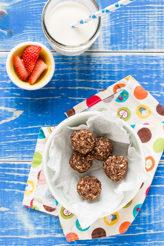 chocolate cherry oat balls_Emily Caruso_Jelly Toast-0088
