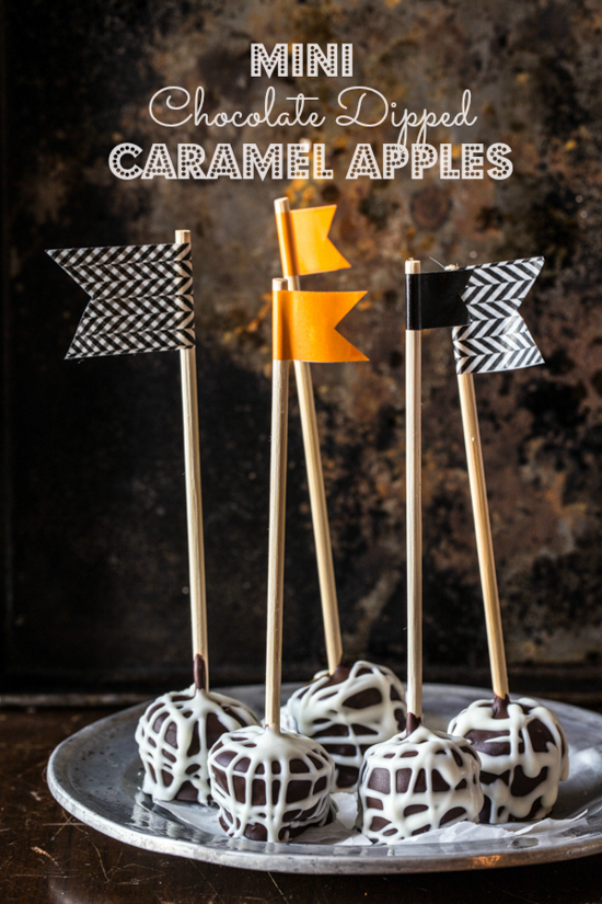 mini chocolate dipped caramel apples - Jelly Toast