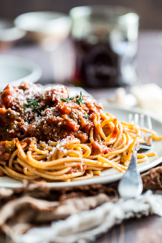 slow cooker meat sauce from Jelly Toast #slowcooker #recipe