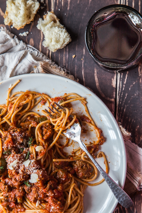 slow cooker meat sauce - Jelly Toast