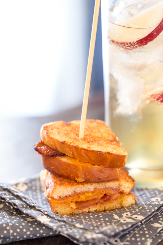 Bacon and Apple Grilled Cheese Recipe