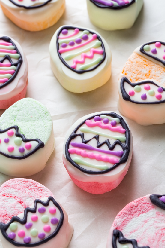 Marshmallow Easter Eggs by Jelly Toast