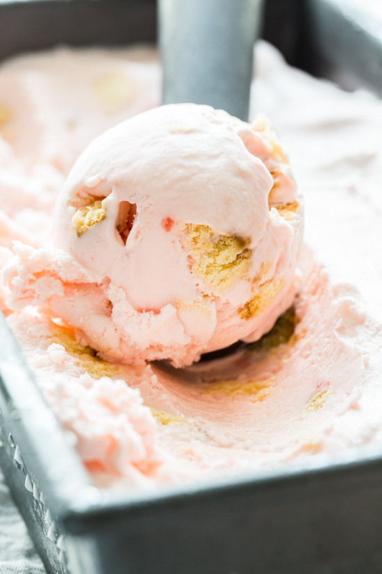 How to Make No Churn Ice Cream {4 Ingredients!} - FeelGoodFoodie