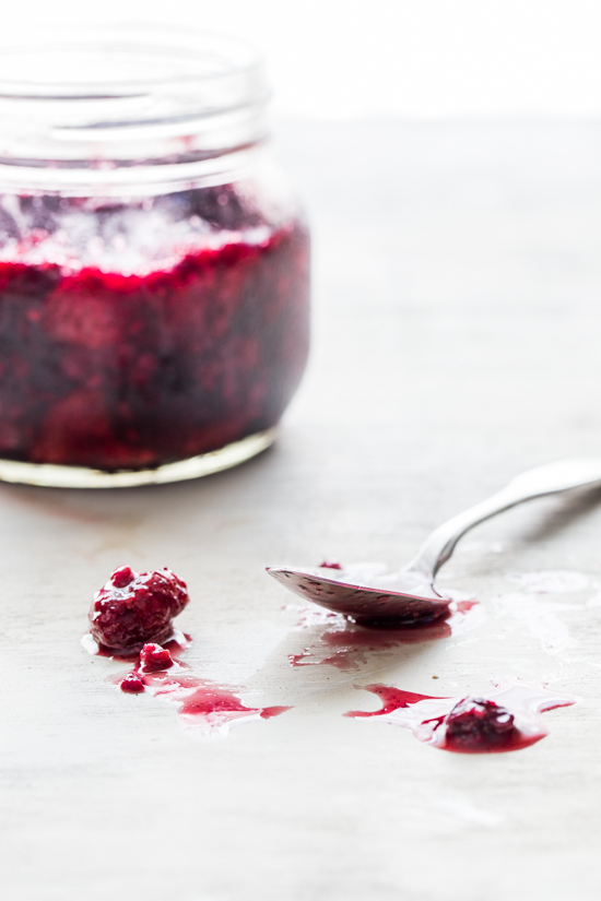 roasted berries with cardamom by Jelly Toast