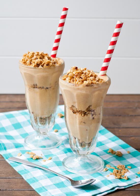 Peach Crisp Smoothie by Courtney Rowland of NeighborFood