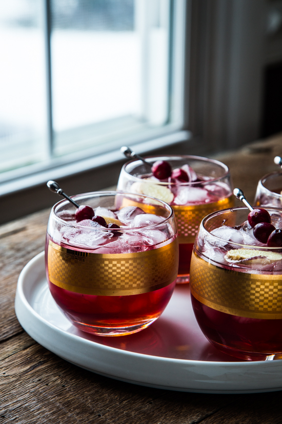 cranberry ginger cocktail - Jelly Toast