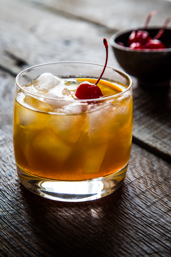 Maple Bourbon Cocktail | www.jellytoastblog.com