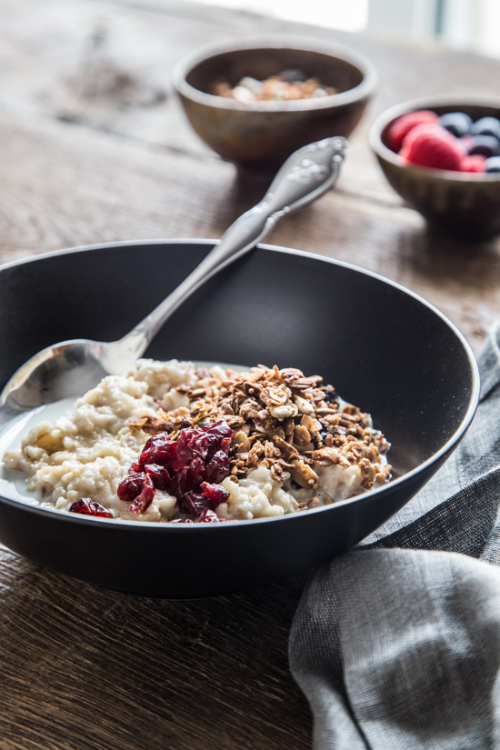 Oatmeal with Milk and Granola | www.jellytoastblog.com