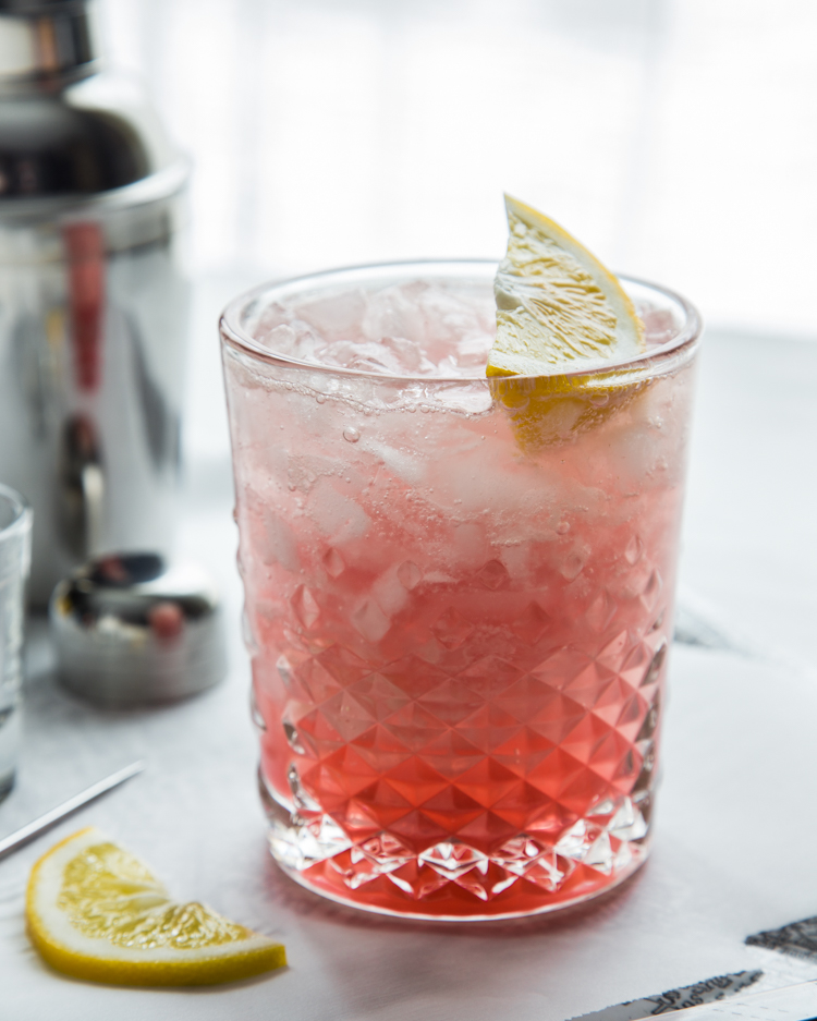 Meyer Lemon Raspberry Fizz | JellyToastBlog.com