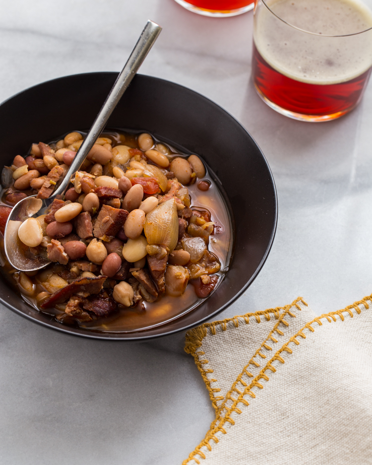 Slow Cooker Ham and Bean Soup | JellyToastBlog.com