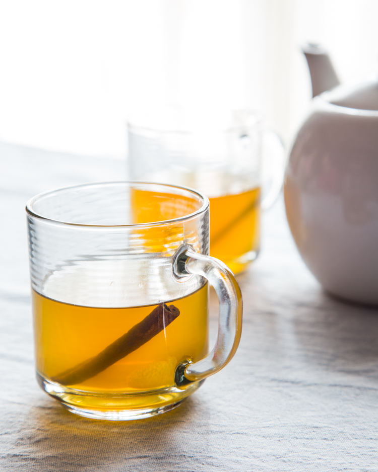 Green Tea Hot Toddy | JellyToastBlog.com