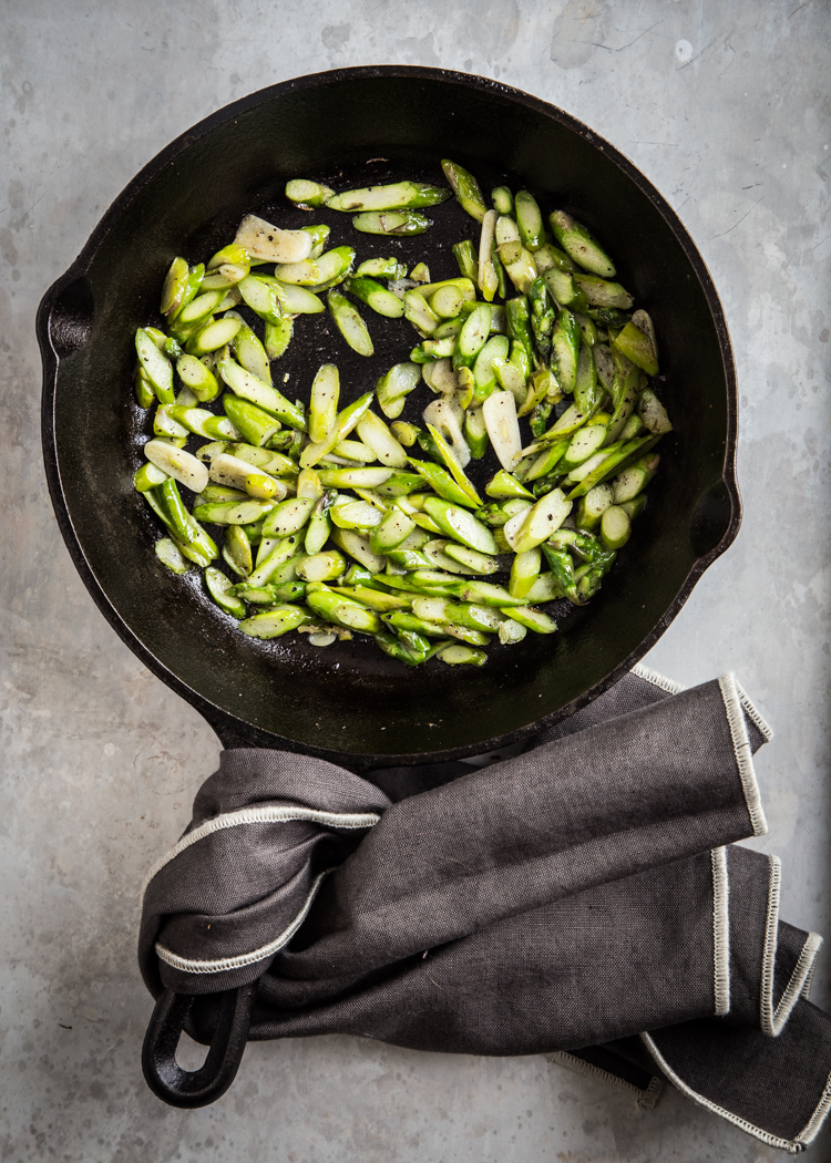 Asparagus Grilled Cheese | JellyToastBlog.com