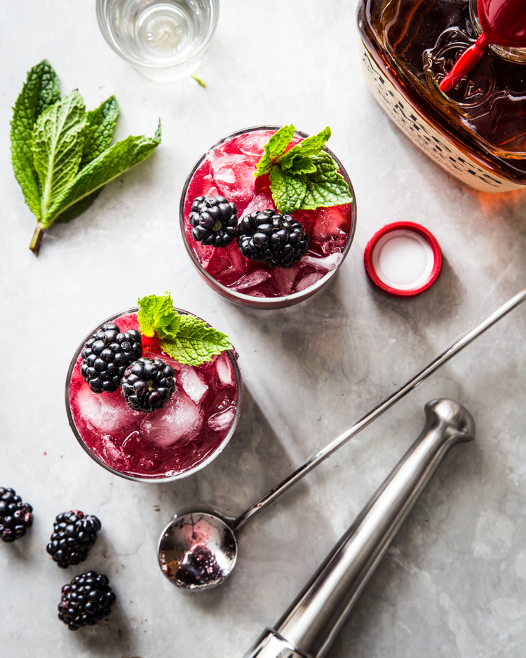 Blackberry Mint Julep | JellyToastBlog.com