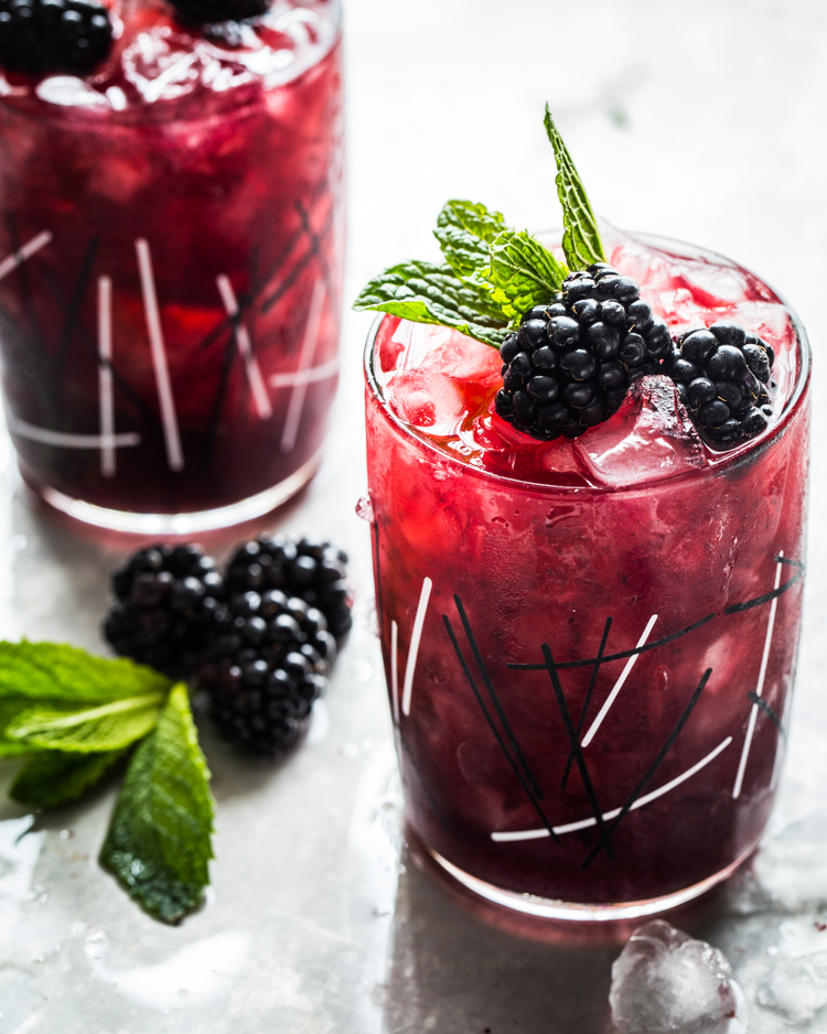 Blackberry Mint Julep | JellyToastBlog.com