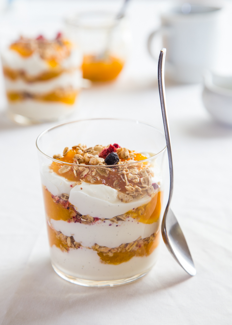 Apricot Yogurt Parfait | JellyToastBlog.com