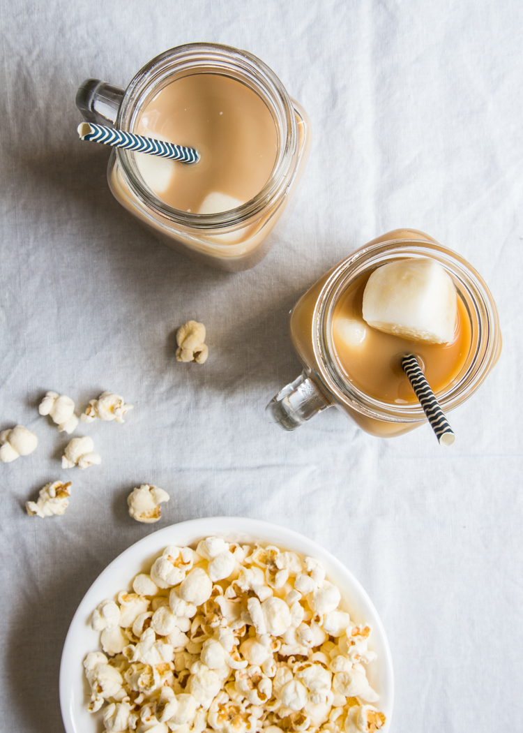 French Vanilla Iced Coffee | JellyToastBlog.com