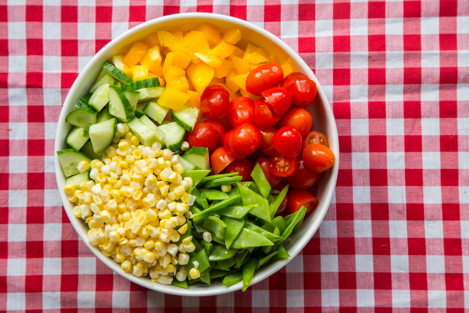 Summer Vegetable Pasta Salad | JellyToastBlog.com