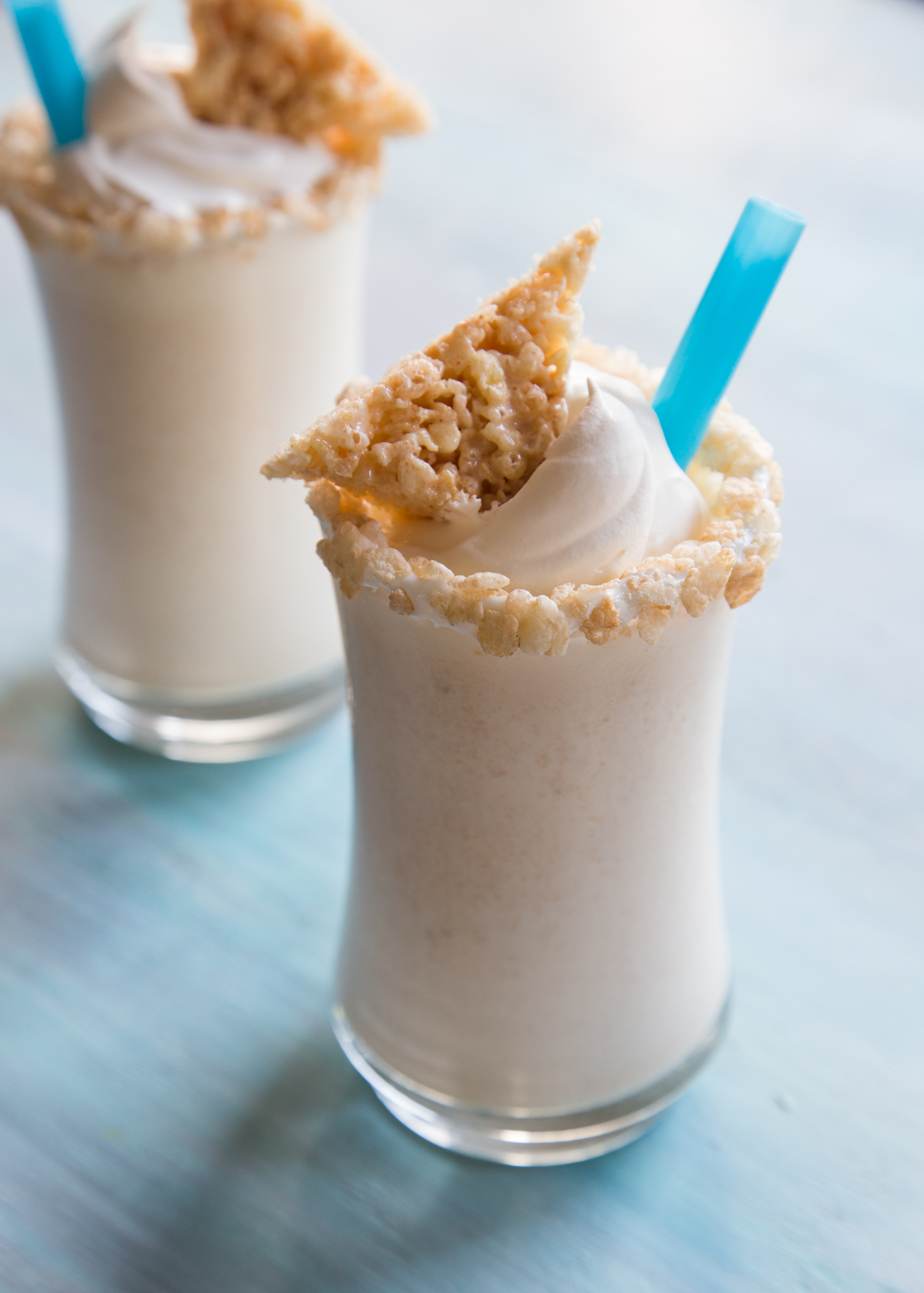 Marshmallow Treat Milkshake | JellyToastBlog.com