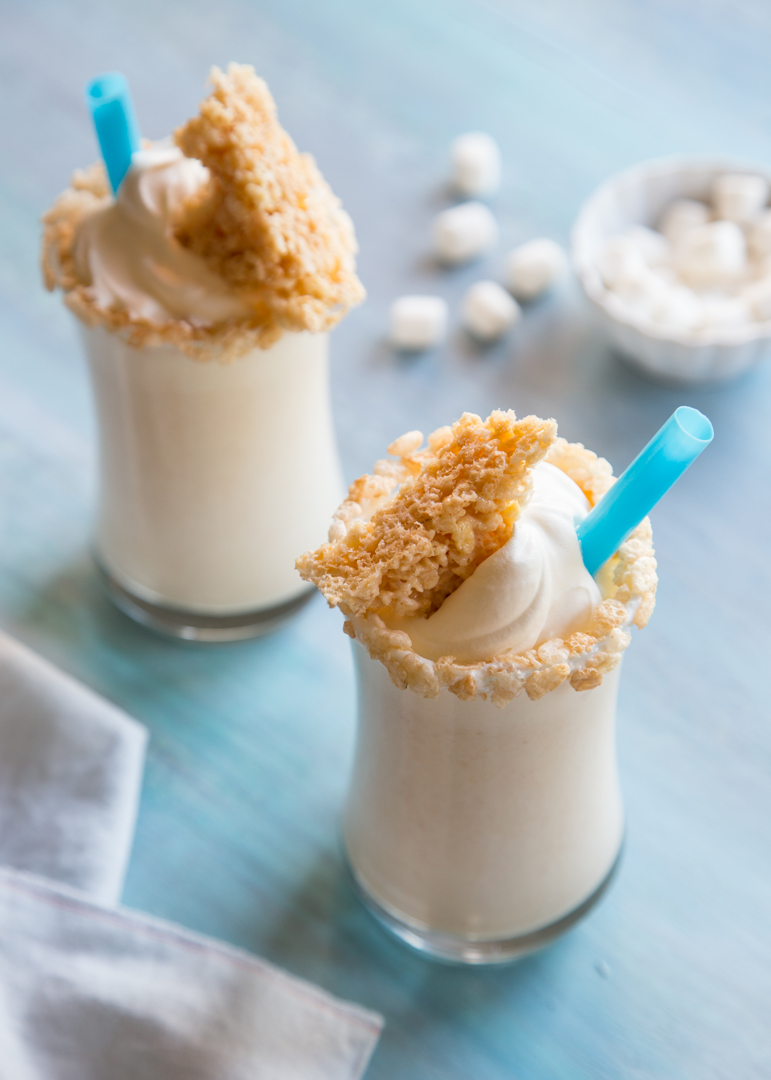 Marshmallow Treat Milkshake | JellyToastBlog.com