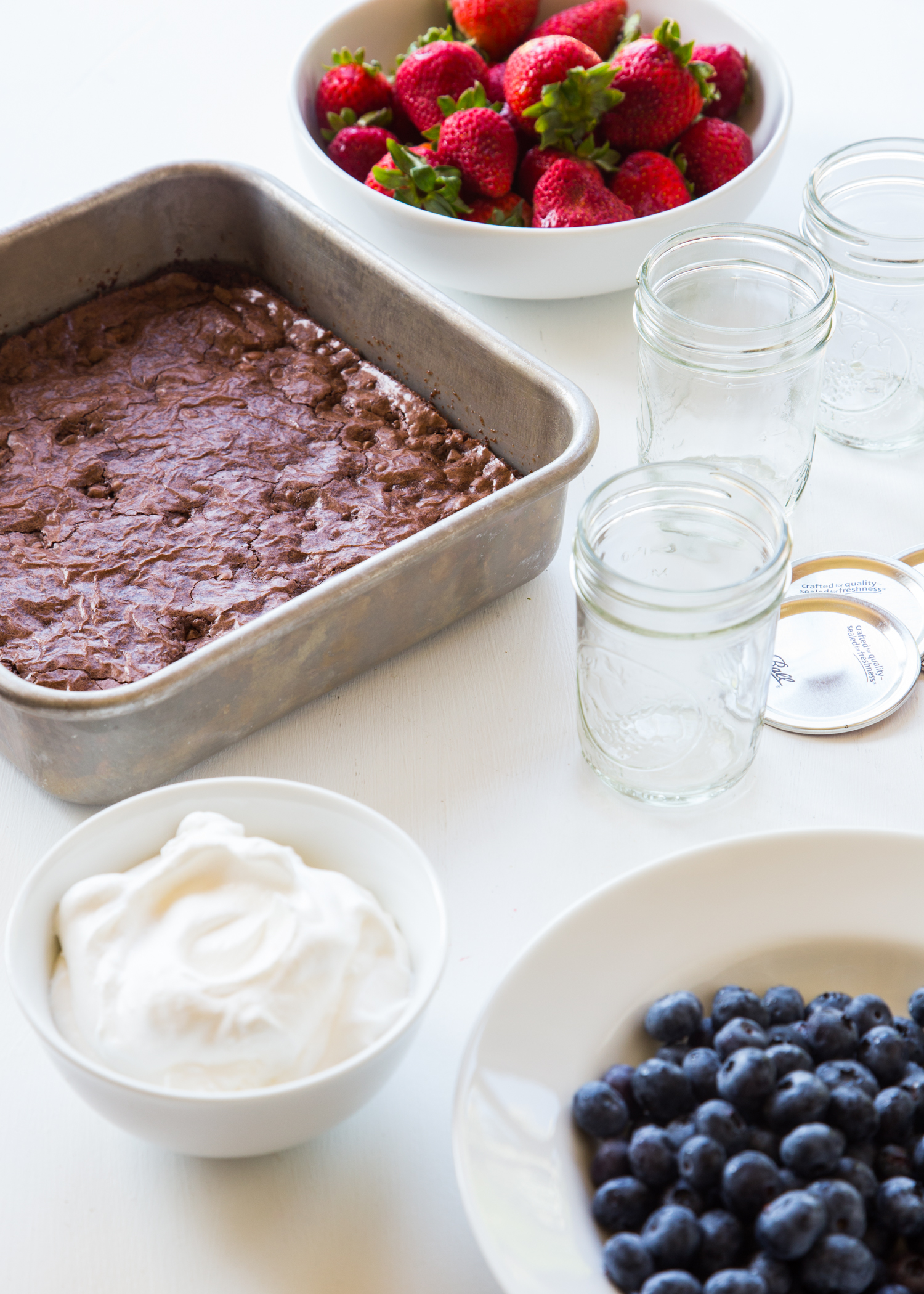 Brownie Berry Parfait | JellyToastBlog.com