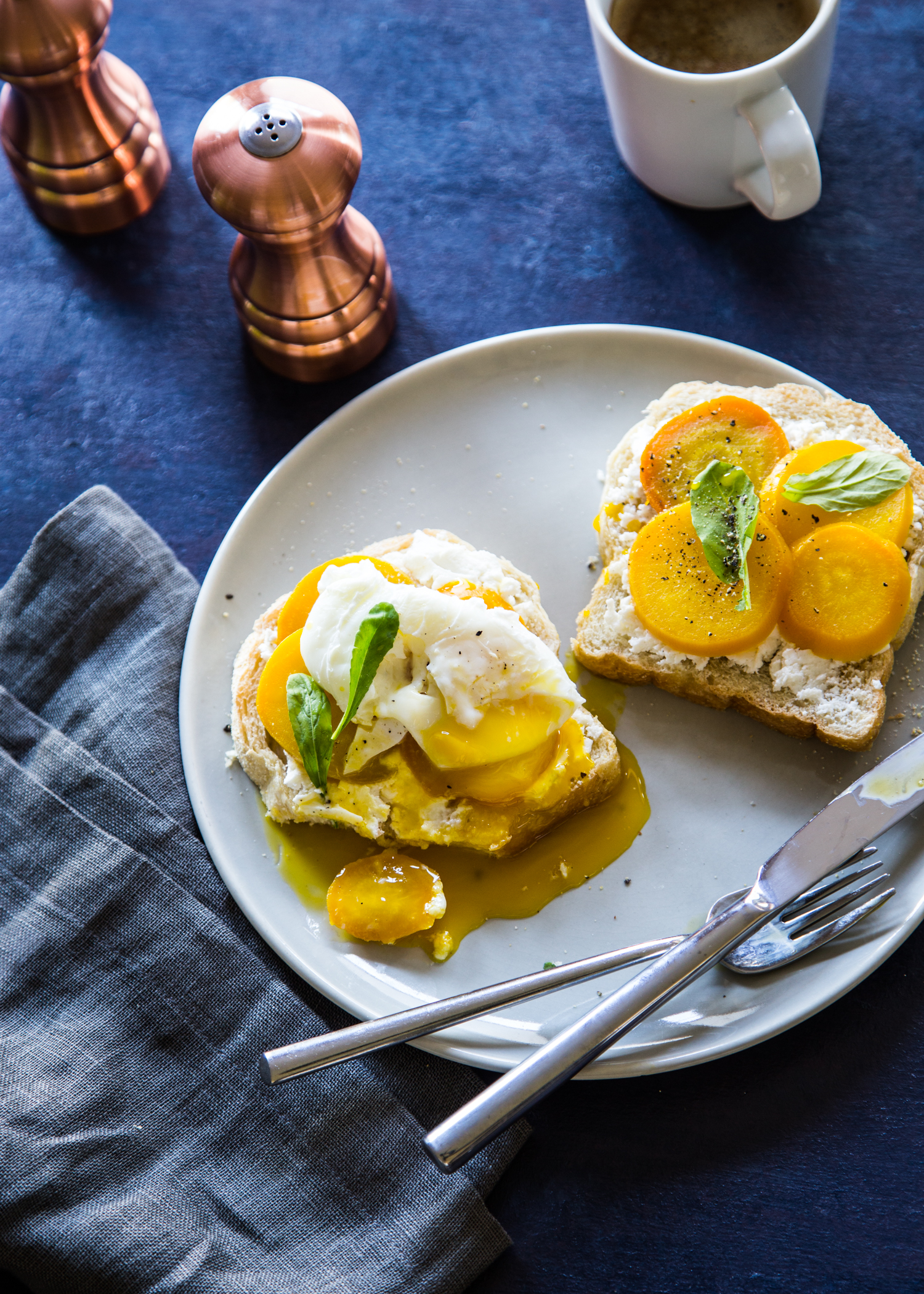 Roasted Beets and Goat Cheese Toast | JellyToastBlog.com