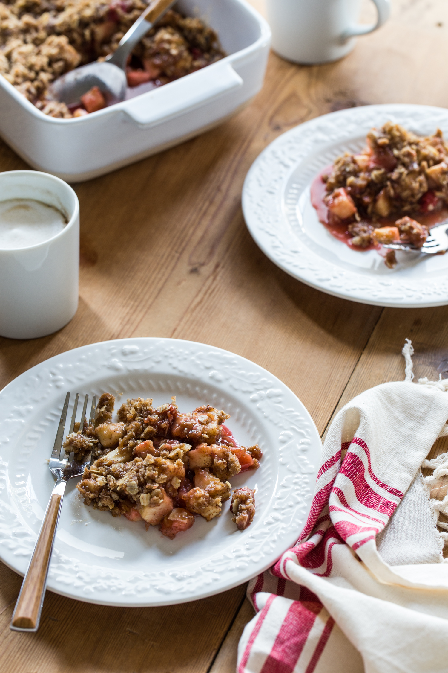 Cherry Apple Crisp | JellyToastBlog.com