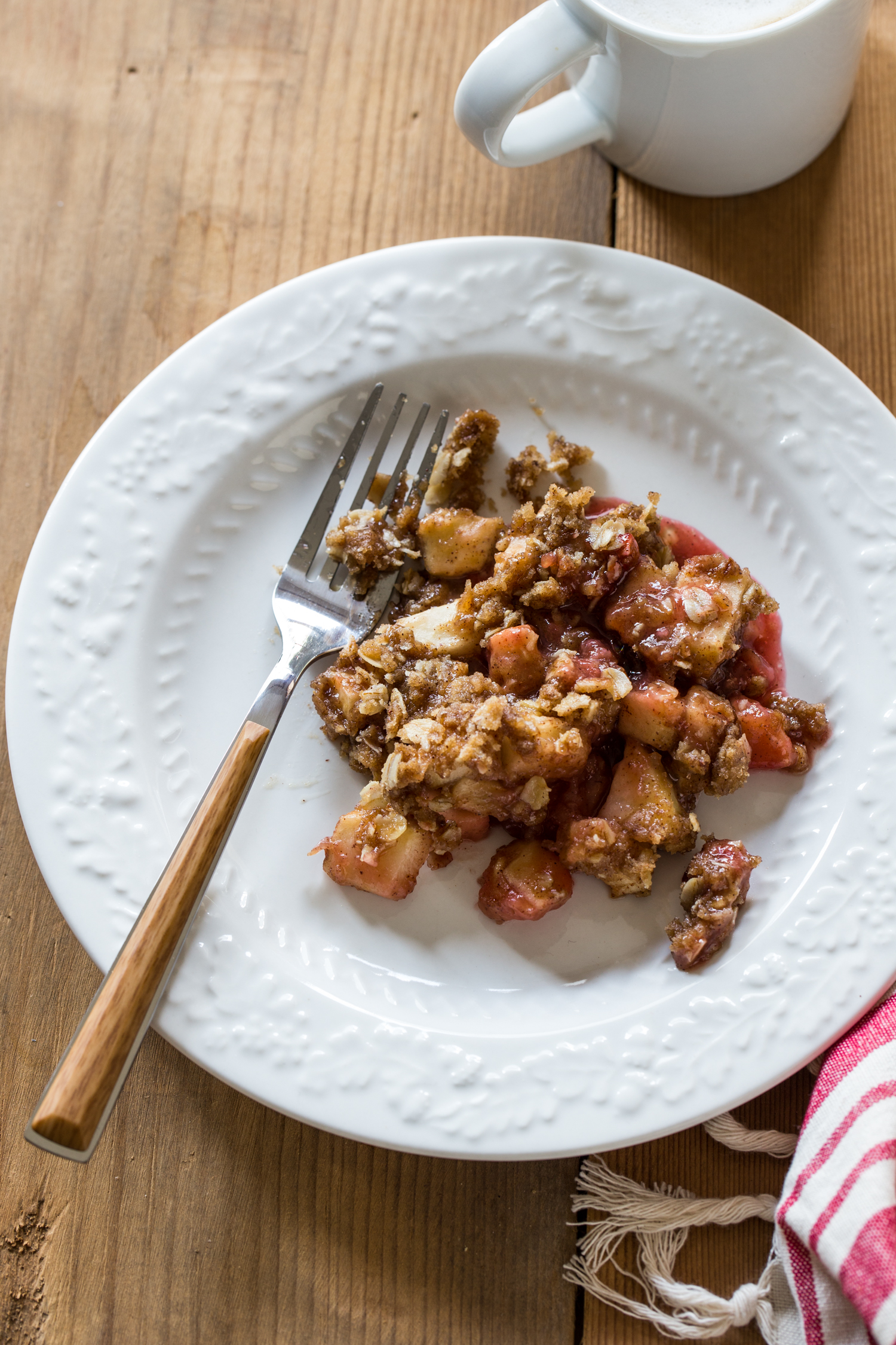 Cherry Apple Crisp | JellyToastBlog.com