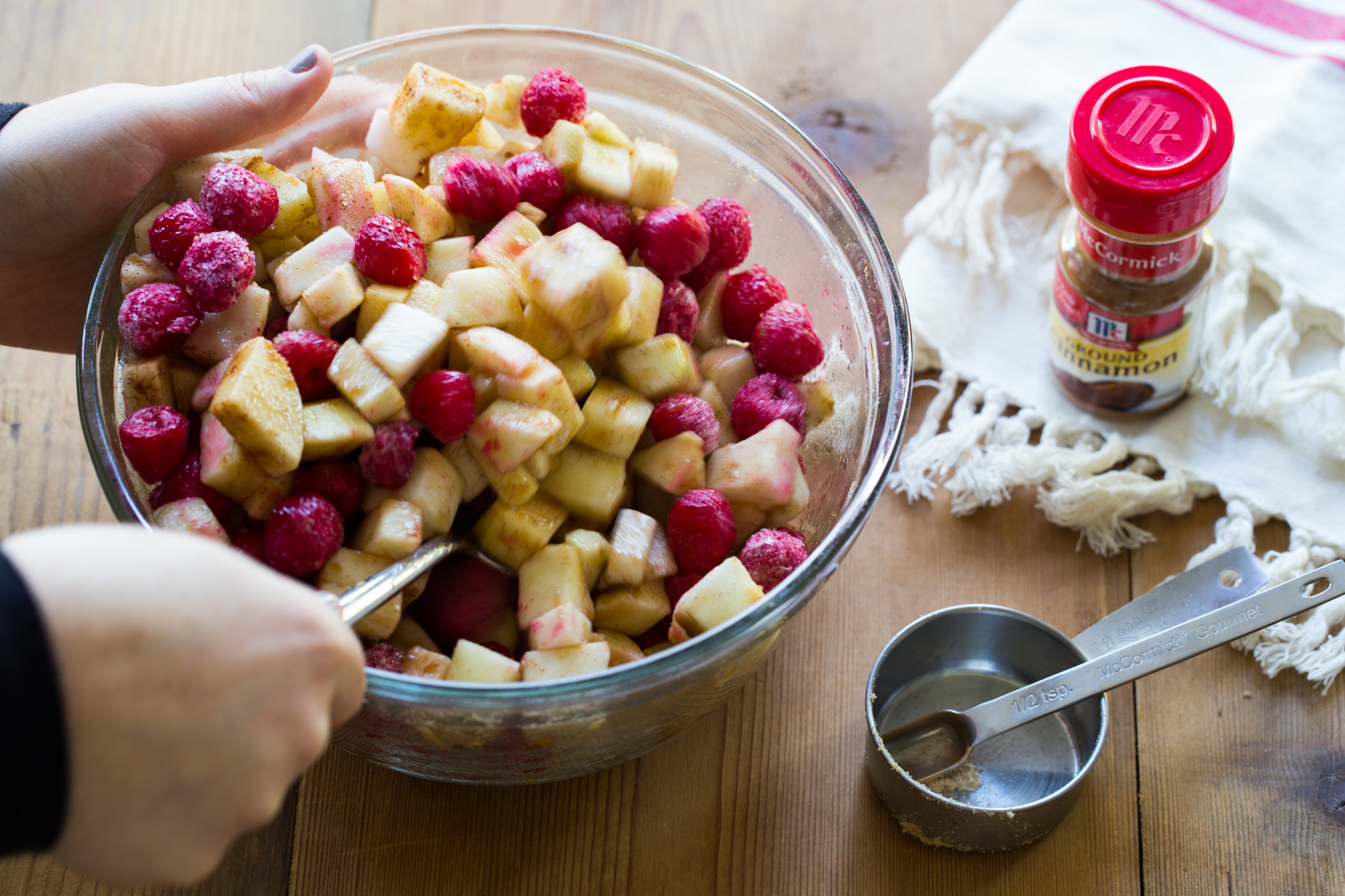 Cherry Apple Crisp | JellyToastBlog.com