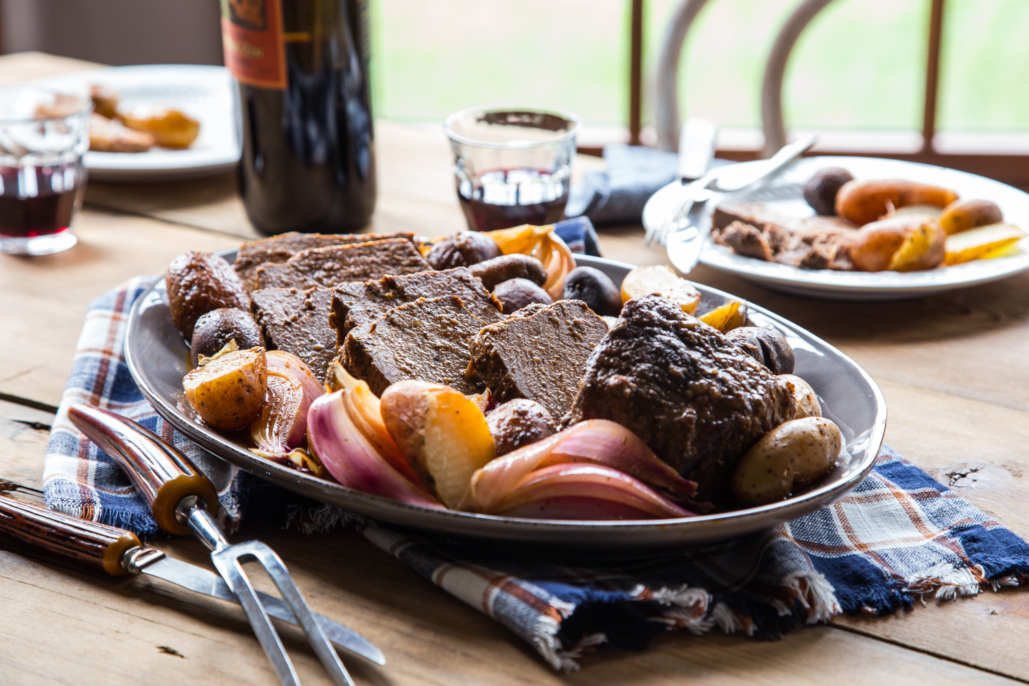 Slow Cooker Bloody Mary Pot Roast | JellyToastBlog.com