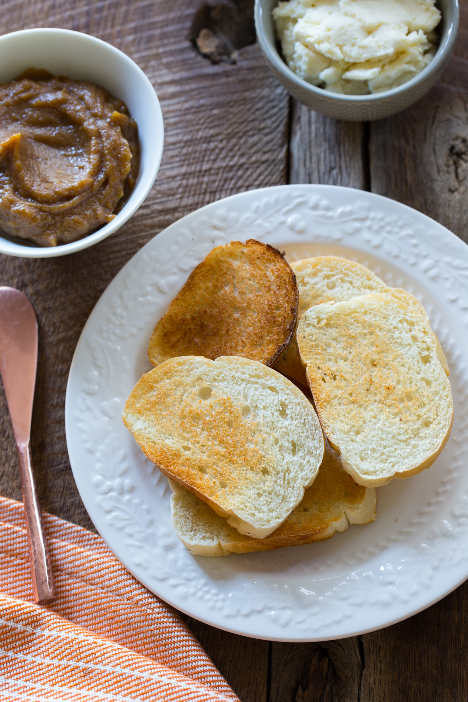 Pumpkin Butter Ricotta Cheese Toast | JellyToastBlog.com