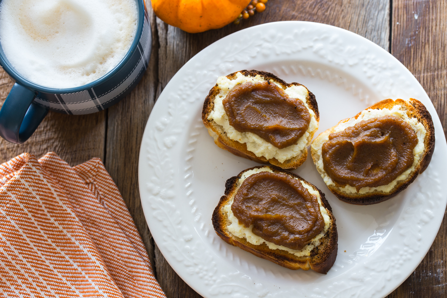 Pumpkin Butter Ricotta Cheese Toast | JellyToastBlog.com