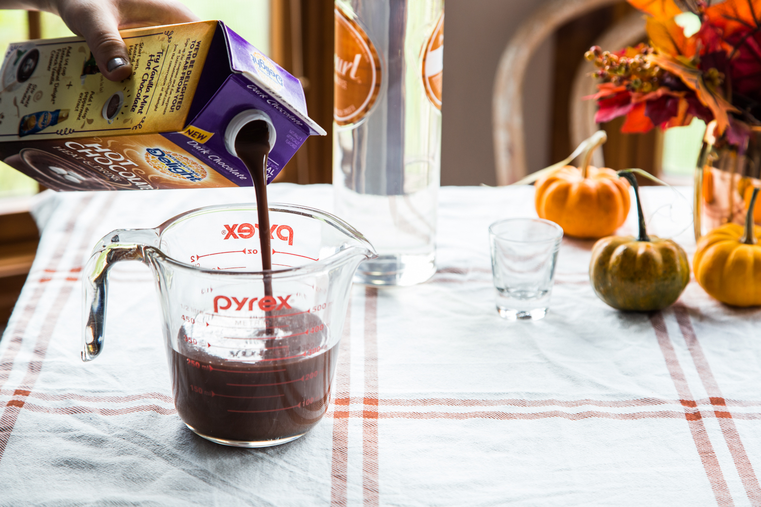 Spiked Pumpkin Spice Hot Chocolate | JellyToastBlog.com