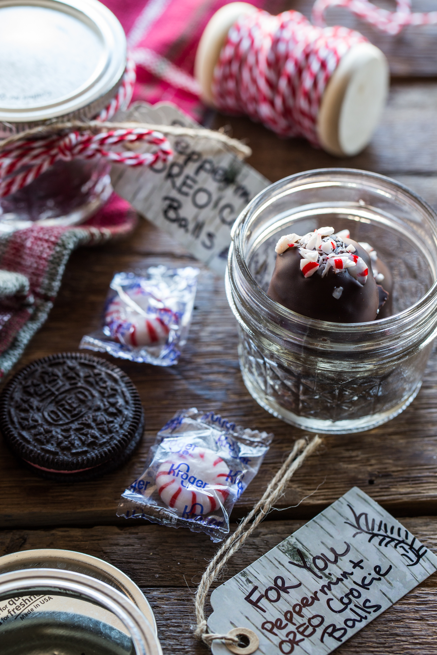 Any teacher would love these adorable Peppermint OREO Cookie Ball packages!