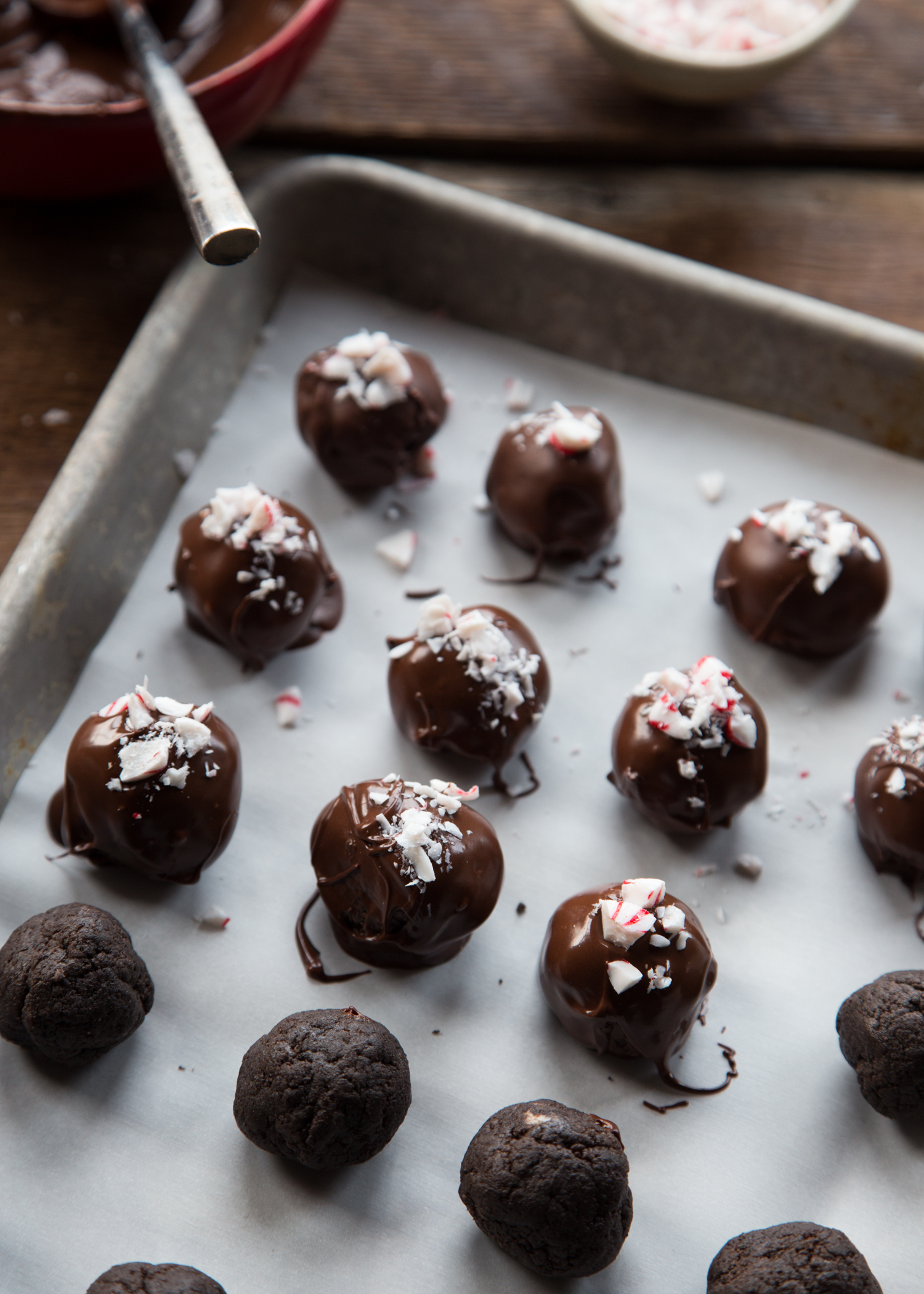 Peppermint OREO Cookie Balls - Jelly Toast