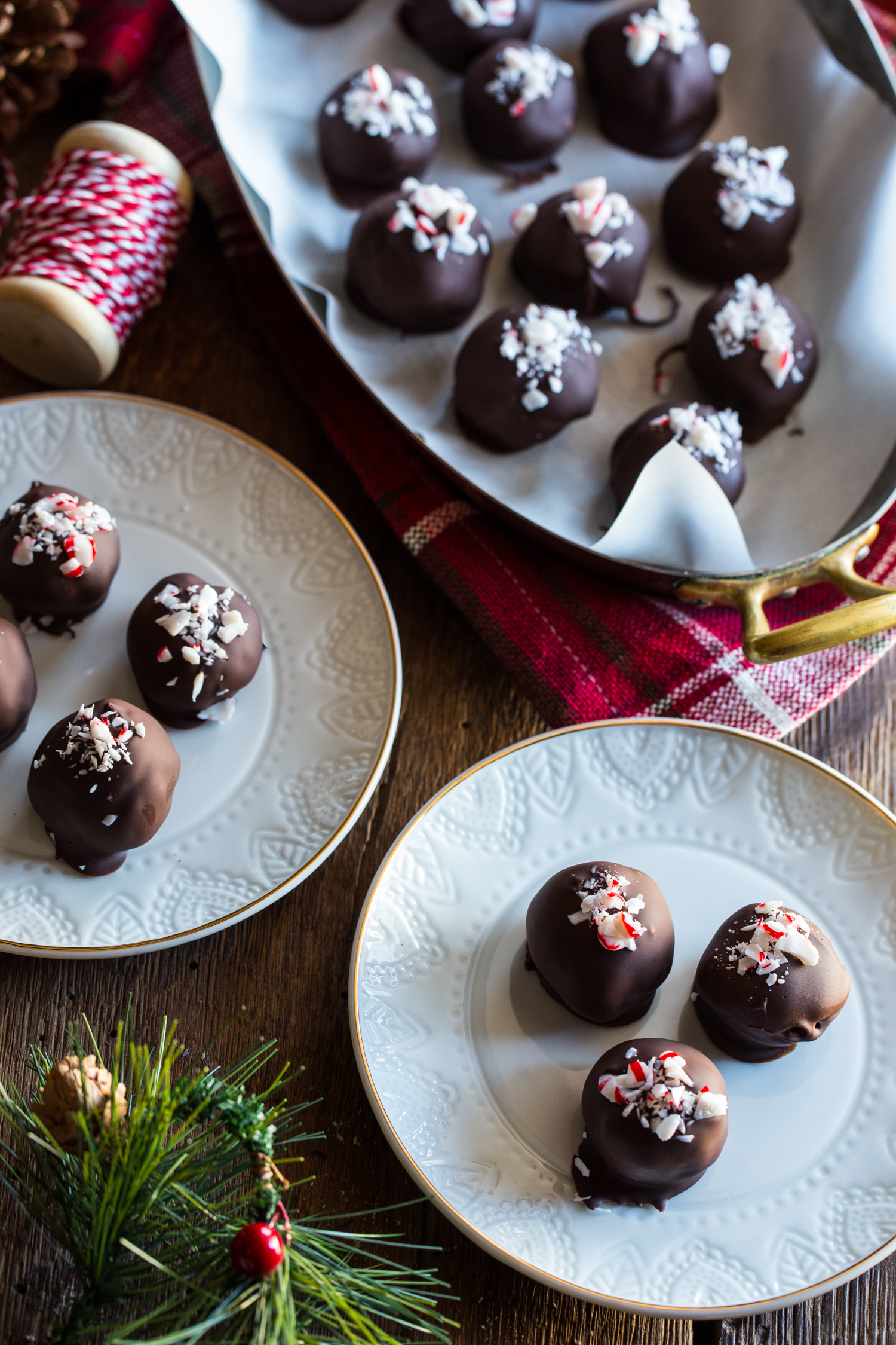 Peppermint Oreo Cookie Balls Jelly Toast