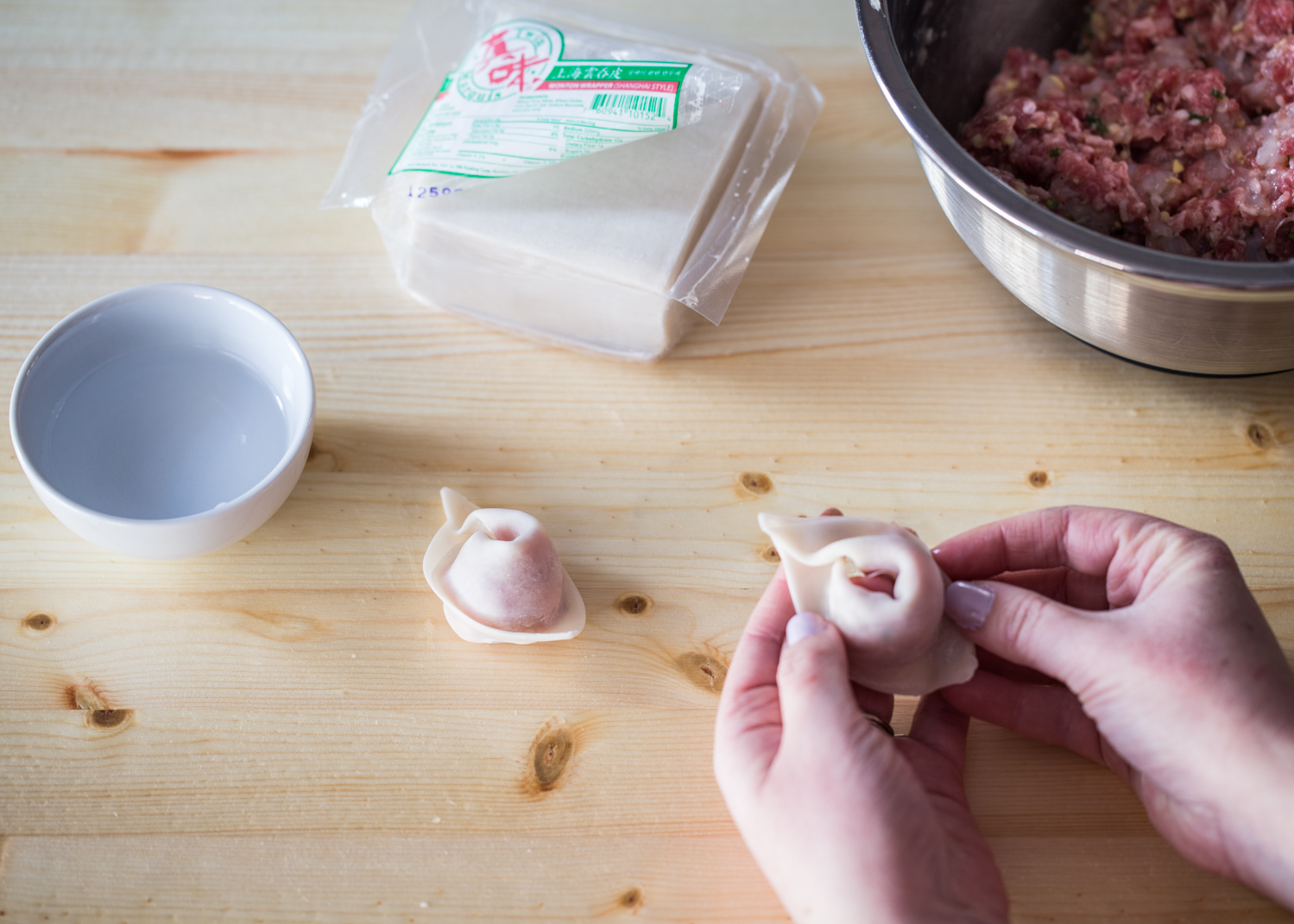 How to Fold Homemade Wonton with pork and shrimp