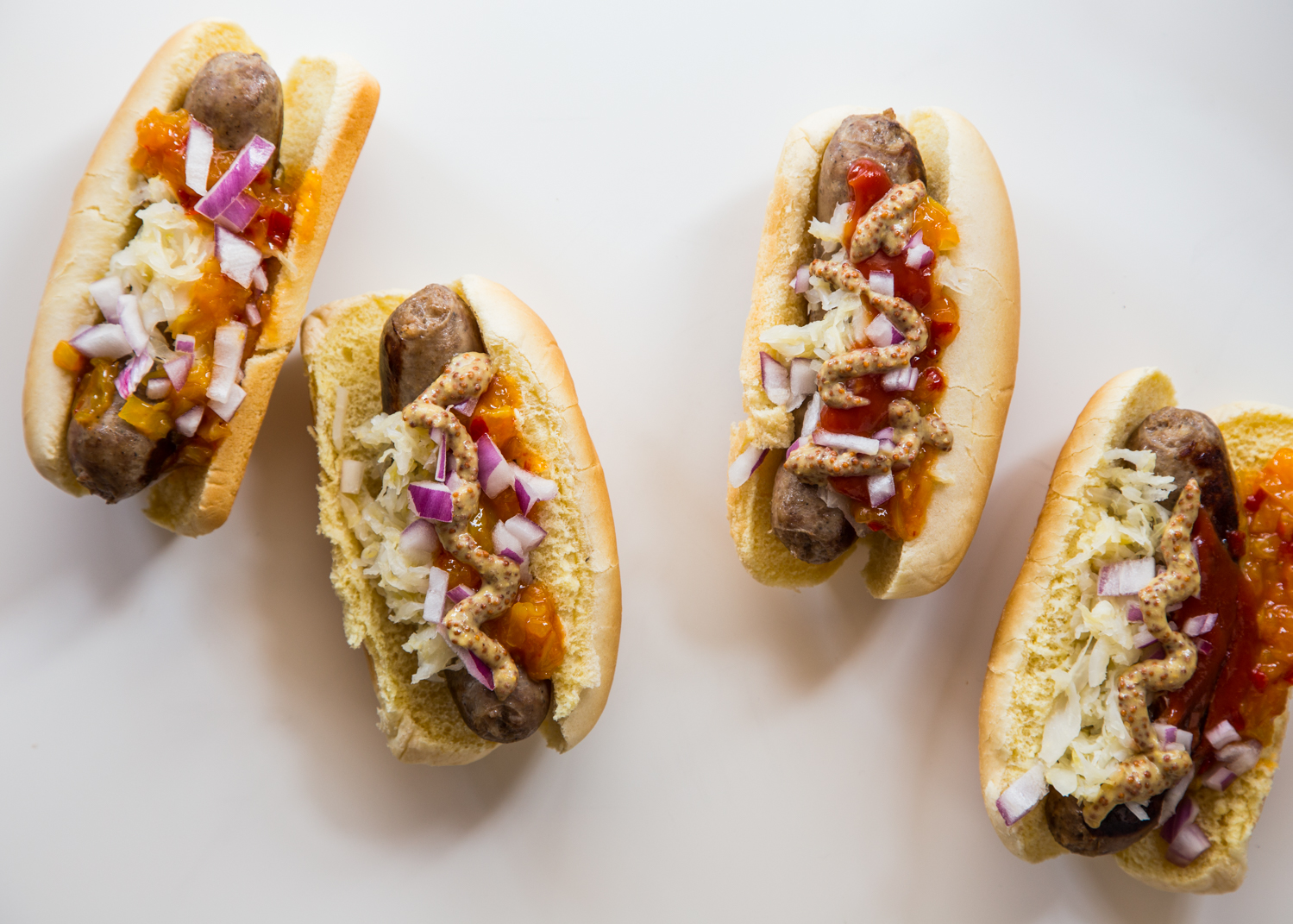 Put together a simple Bratwurst and Hot Dog Bar for the big game with these simple tips!