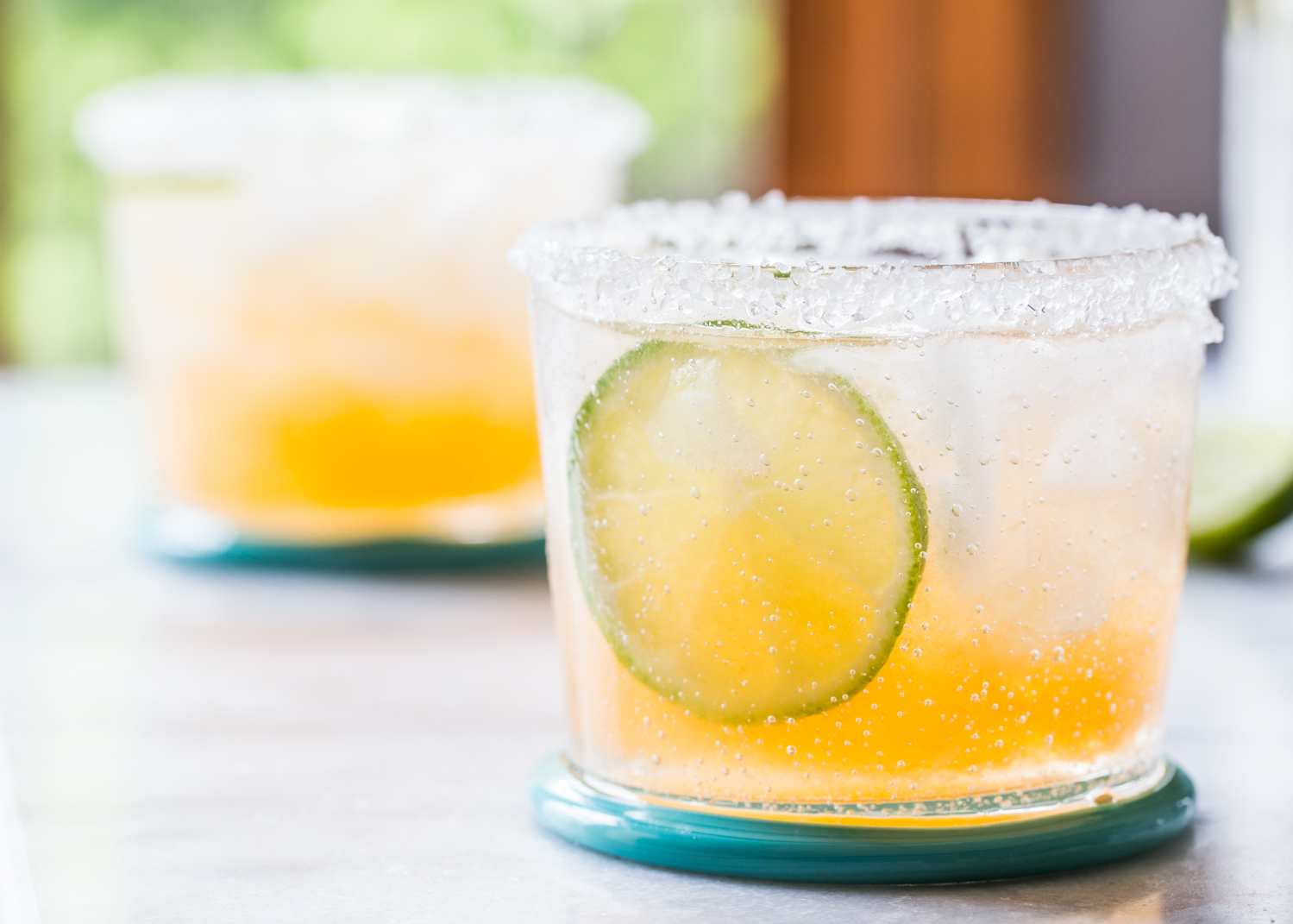 frisk Cantaloupe Margaritas til sommer!