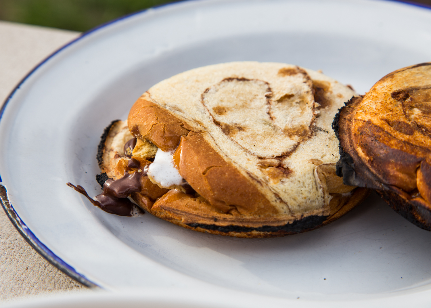 Pie Iron S'mores Sandwiches - Camping Answer