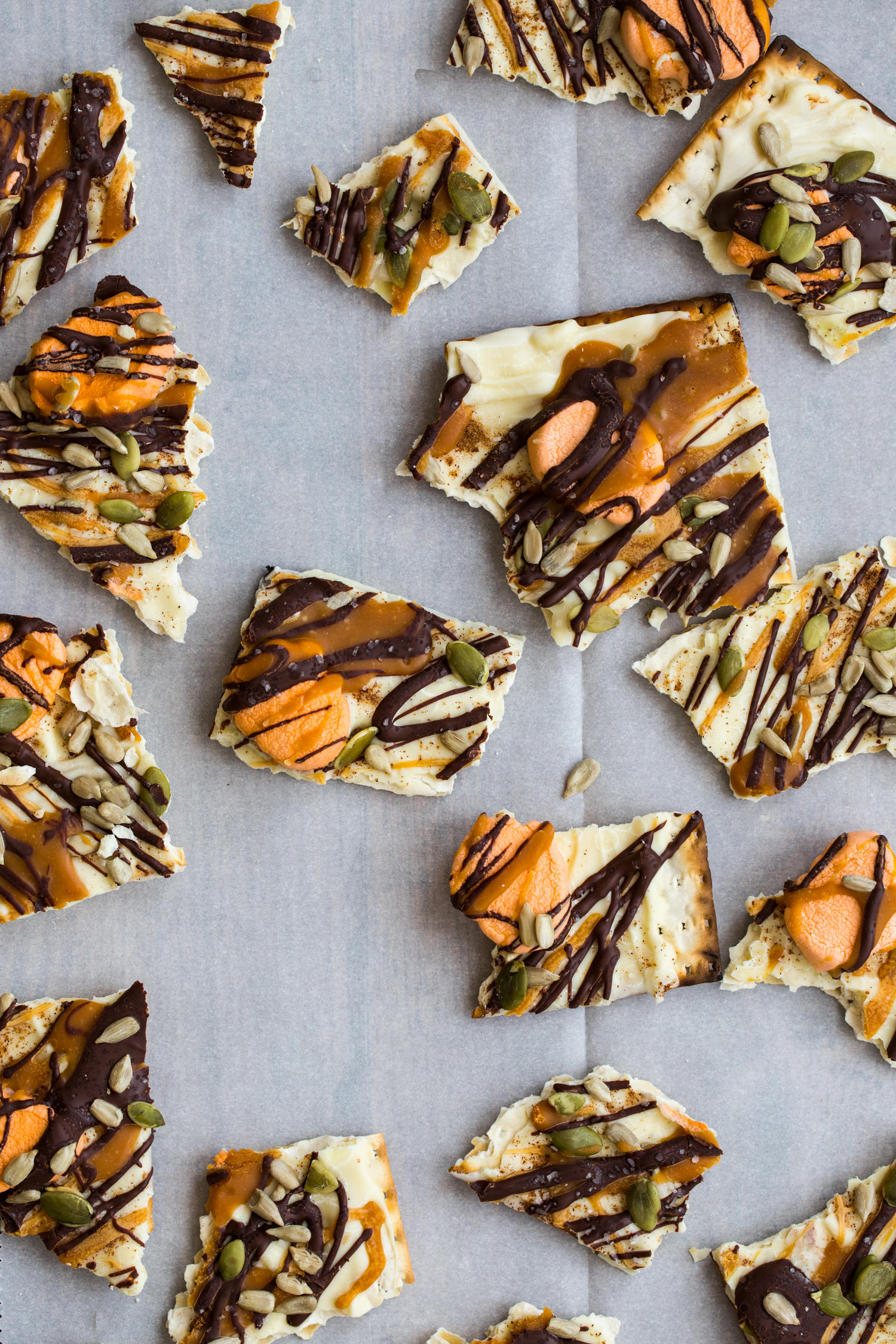 Pumpkin Spice White Chocolate Bark with Campfire® marshmallows Pumpkin Spice