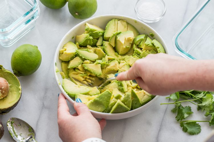 Quick Guacamole | Lunch Packing Tips