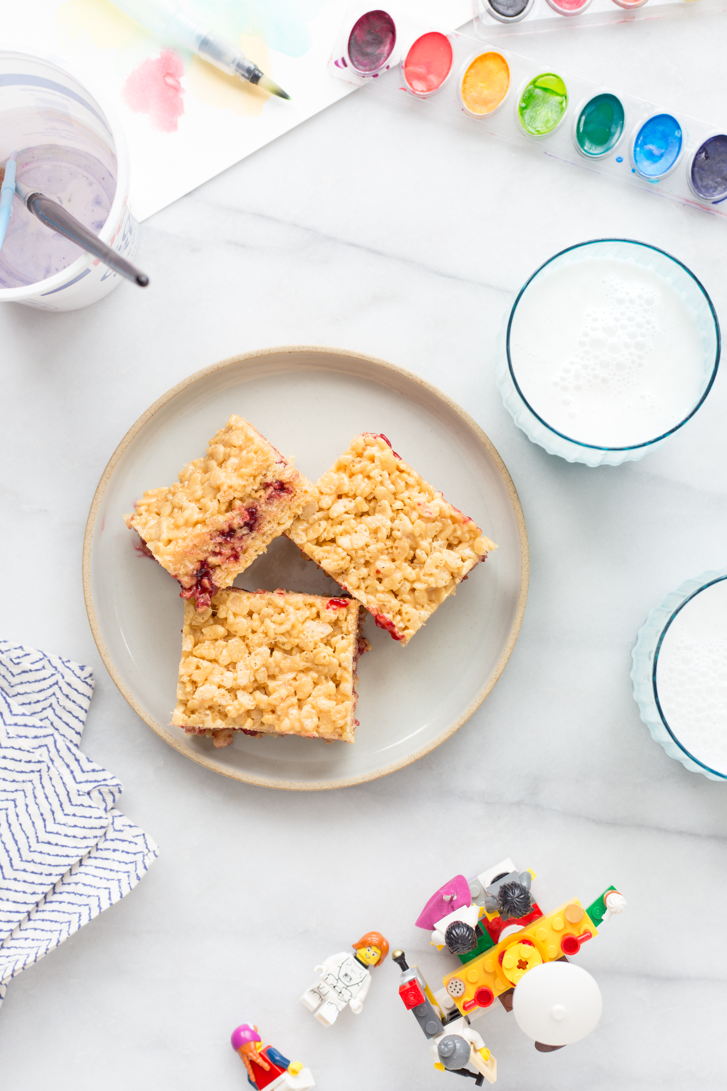 Almond Butter and Jelly Marshmallow Treats will put smiles on faces jellytoastblog.com