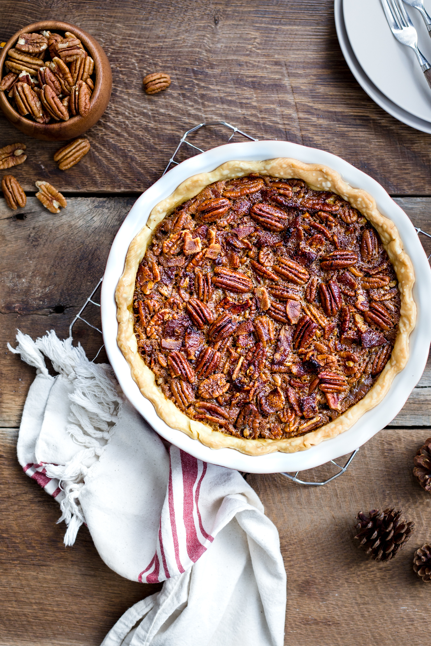 Bourbon Bacon Pecan Pie with American Pecan | jellytoastblog.com