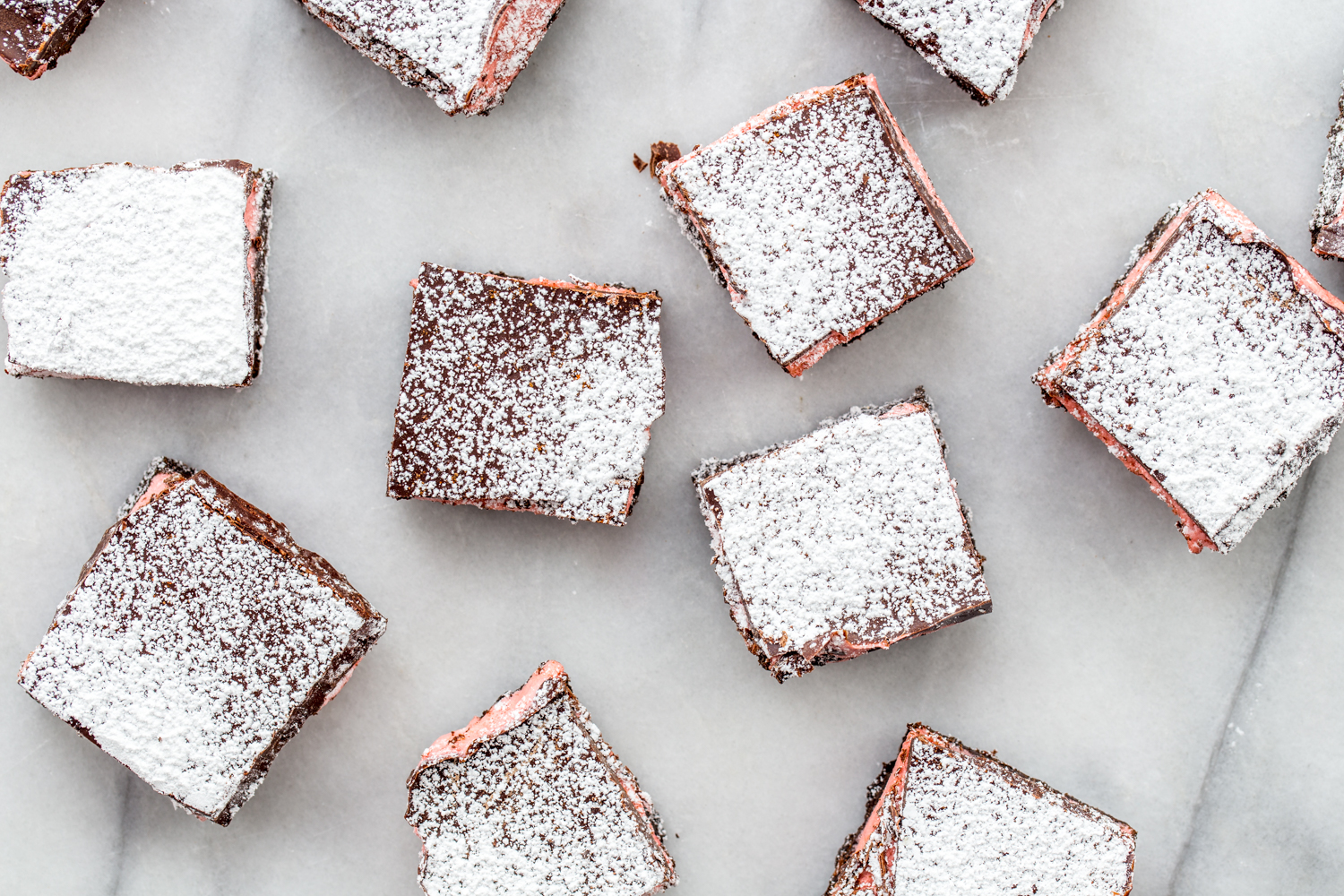 Mexican Hot Chocolate Shortbread Bars made with Campfire® Holiday Mix Marshmallows jellytoastblog.com