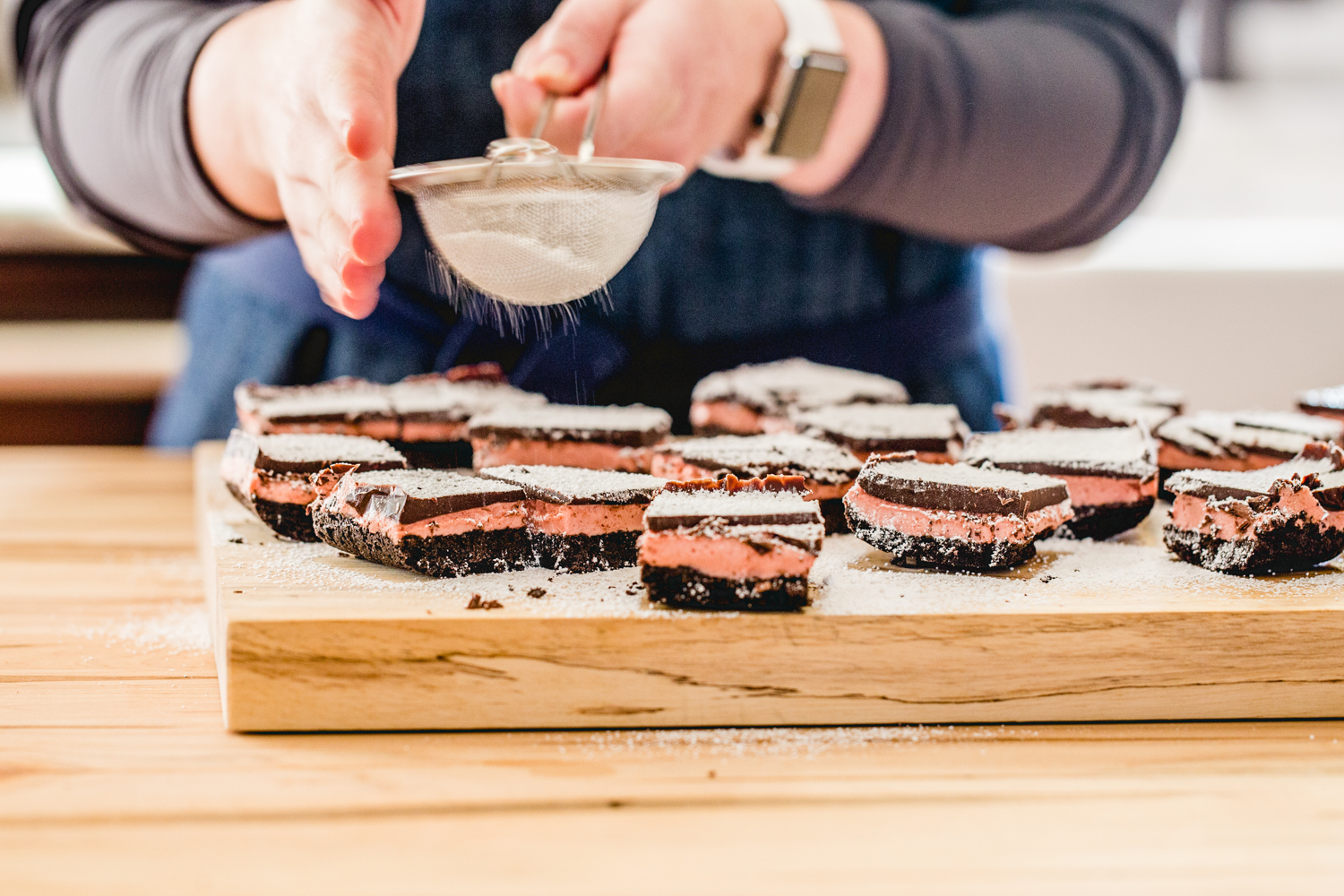 Mexican Hot Chocolate Shortbread Bars